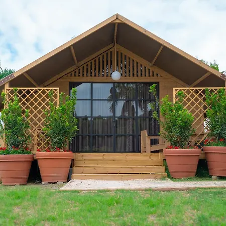 Agriglamping Butterfly House Sardegna * Olmedo