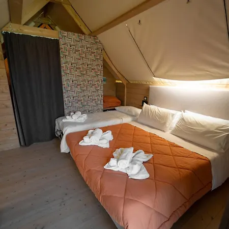ラグジュアリーテント Agriglamping Butterfly House Sardegna